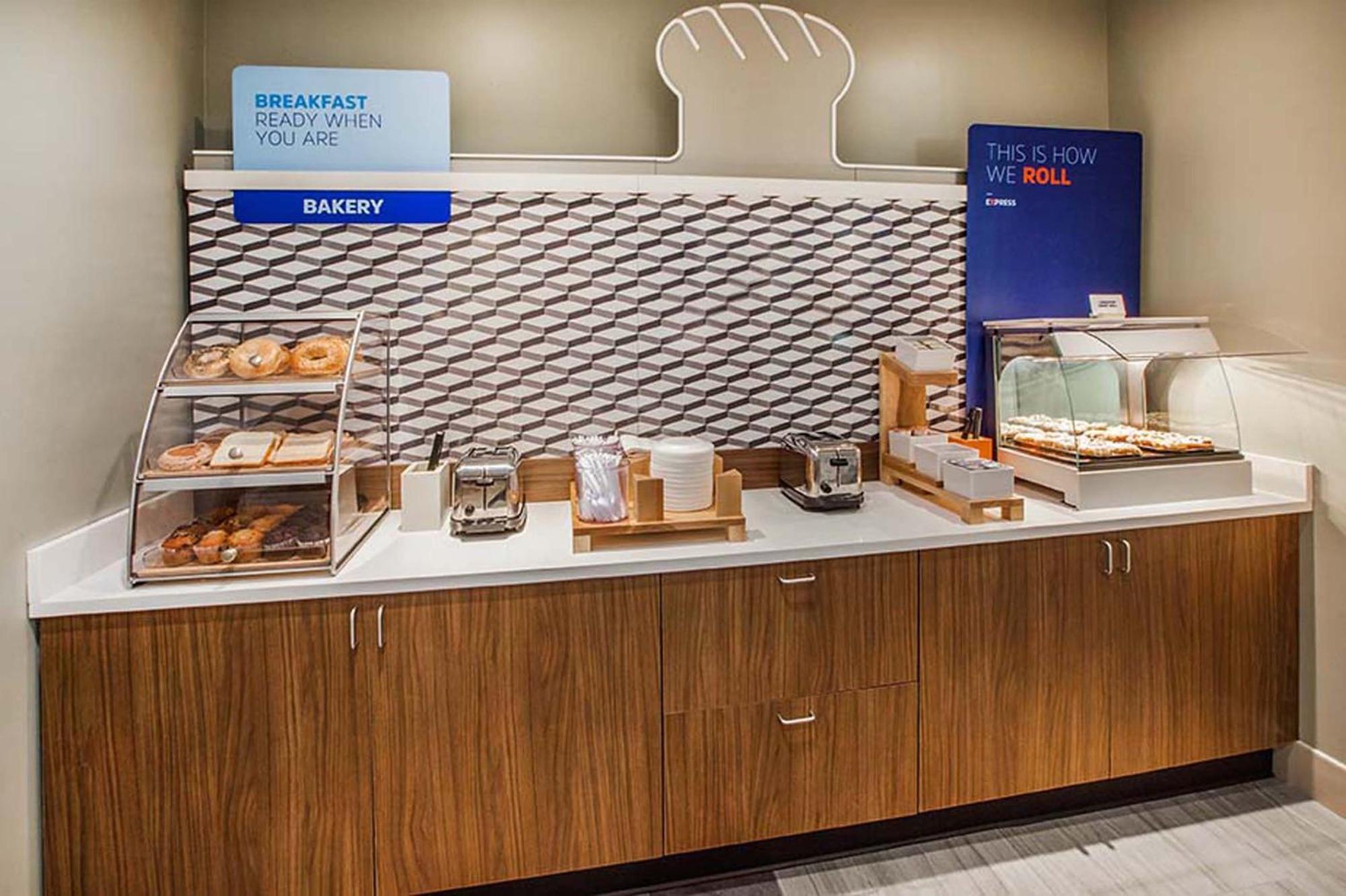 Holiday Inn Express Hotel & Suites Mount Airy By Ihg Kültér fotó