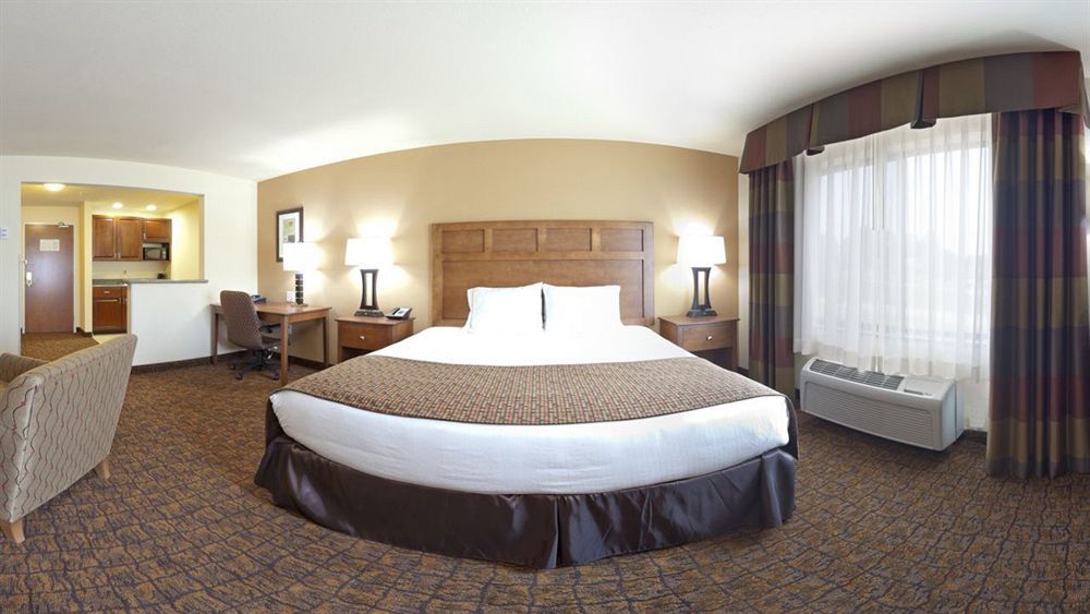 Holiday Inn Express Hotel & Suites Mount Airy By Ihg Kültér fotó
